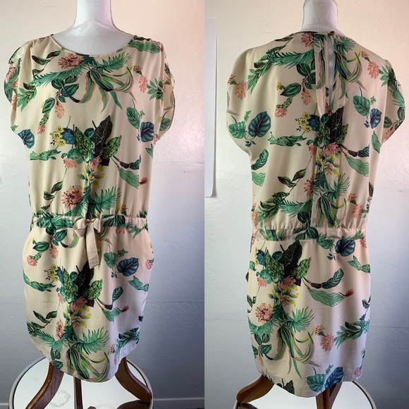 Maison Scotch Dresses & Skirts - Maison Scotch Botanical Dress W/ Ribbon Belt